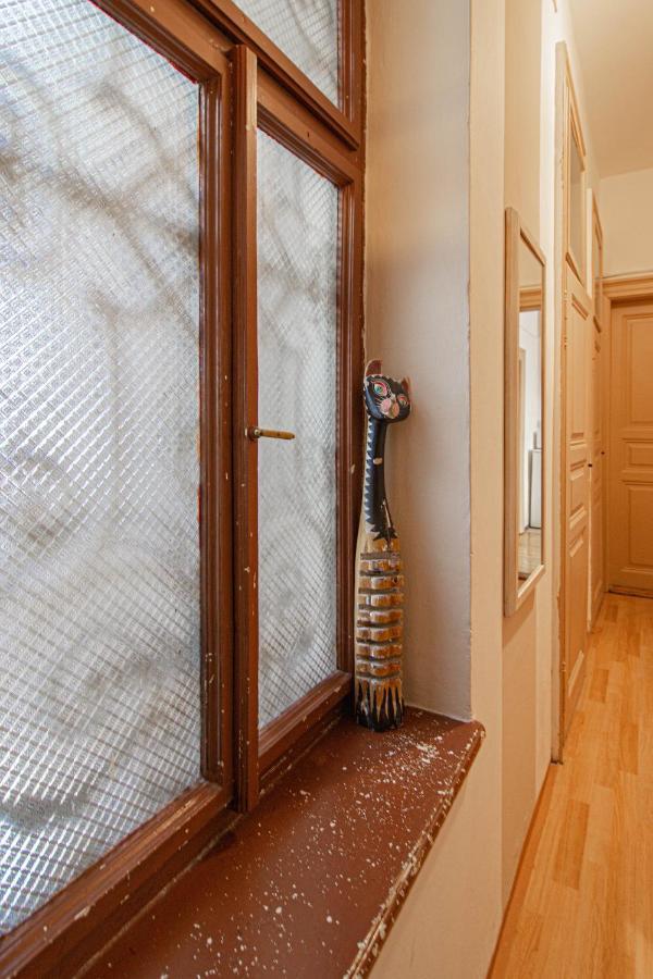 For Celebrations Spacious 3Bdr Apartment With Balcony プラハ エクステリア 写真